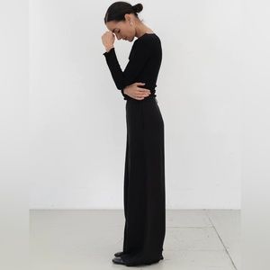 OAT New York Classic Straight Leg High-Waist Pleated Front Trousers in Black